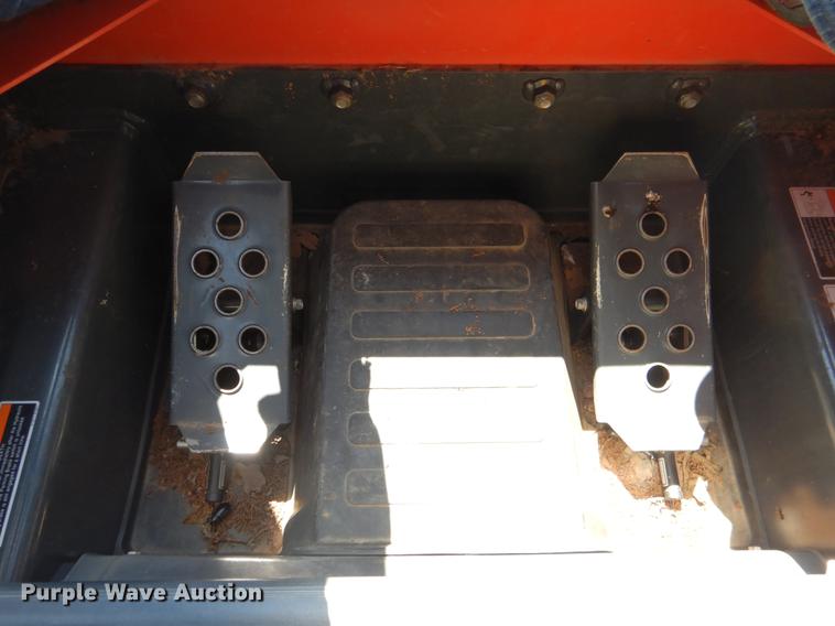image for item DE3960 2016 Kubota SSV65 skid steer