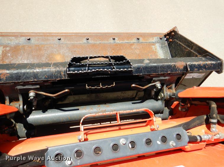 image for item DE3960 2016 Kubota SSV65 skid steer