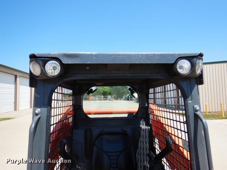 image for item DE3960 2016 Kubota SSV65 skid steer