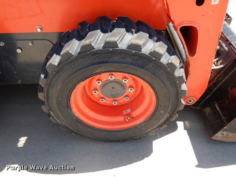 image for item DE3960 2016 Kubota SSV65 skid steer