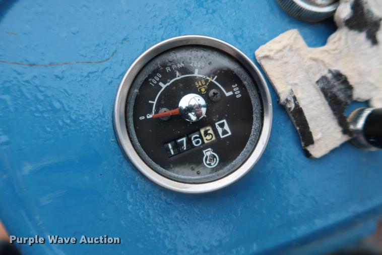 image for item DG3419 1979 Ford 1500 tractor