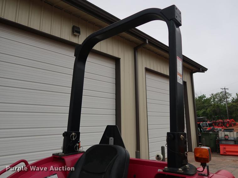 image for item DG3420 2016 Mahindra 2555 MFWD tractor