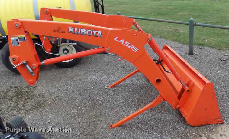 image for item DG3431 Kubota LA525 loader