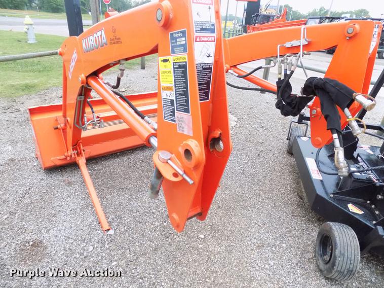 image for item DG3431 Kubota LA525 loader