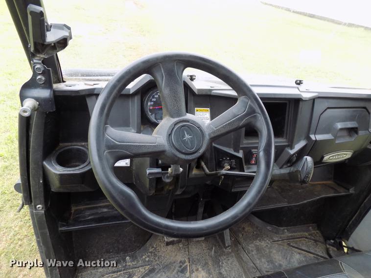 image for item DG3432 2016 Polaris Ranger Crew utility vehicle