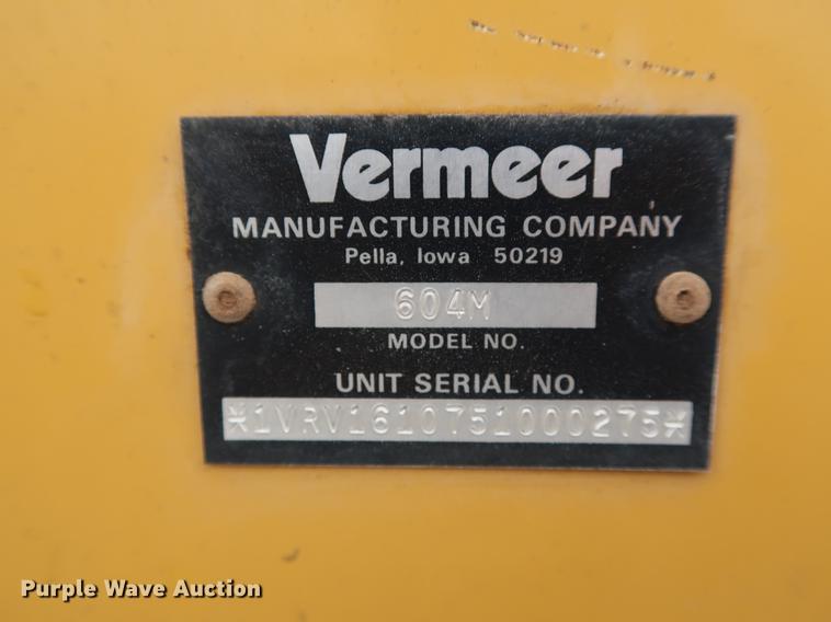 image for item DG3433 2005 Vermeer 604M round baler