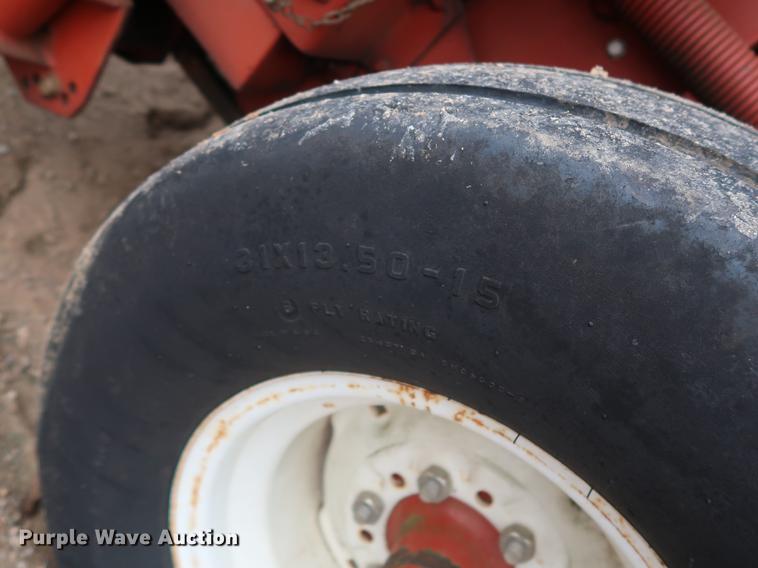 image for item DG3434 1999 Hesston 845 round baler
