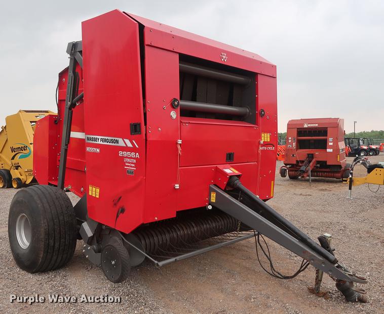 image for item DG3435 2014 Massey-Ferguson 2956A round baler