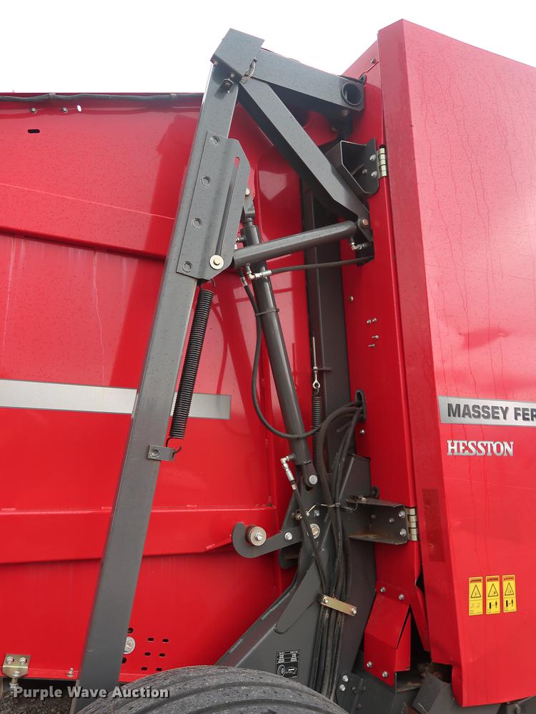 image for item DG3435 2014 Massey-Ferguson 2956A round baler