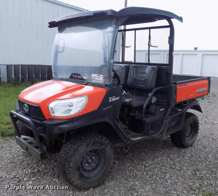 image for item DG3436 2014 Kubota RTVX900 utility vehicle