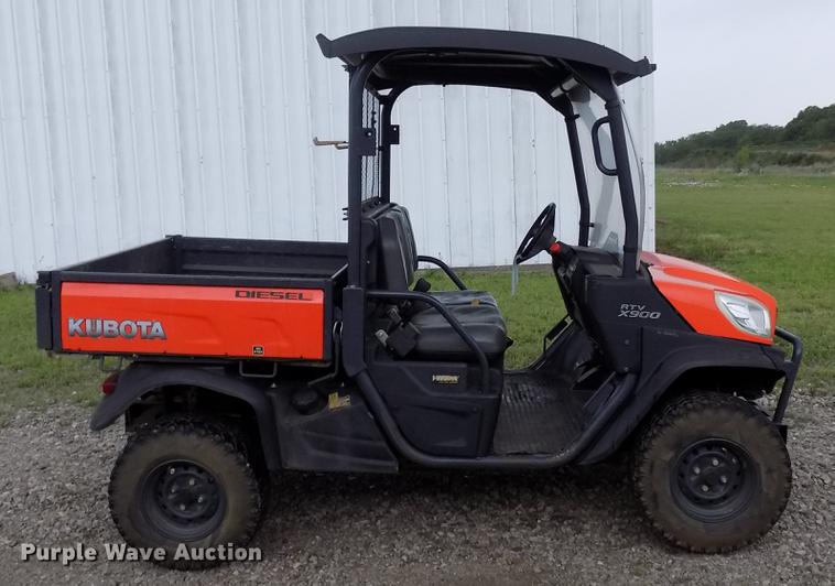 image for item DG3436 2014 Kubota RTVX900 utility vehicle