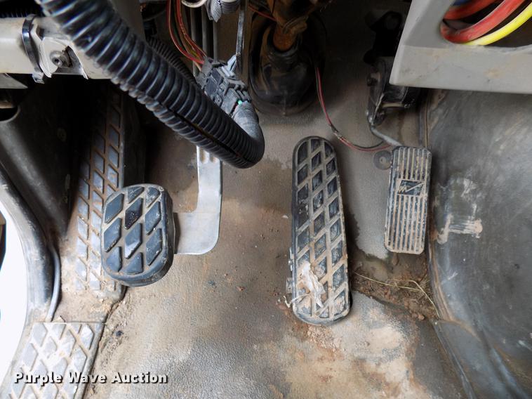 image for item DB9723 2003 Sterling A9500 semi truck