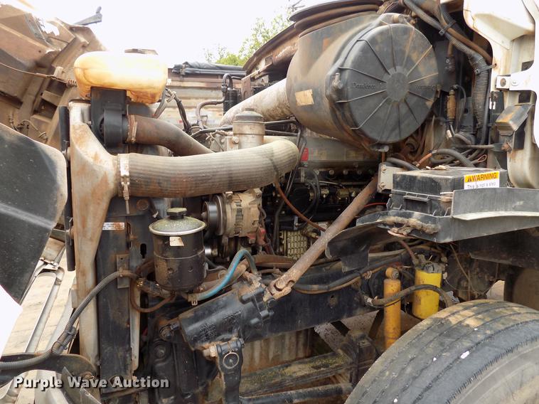 image for item DB9723 2003 Sterling A9500 semi truck