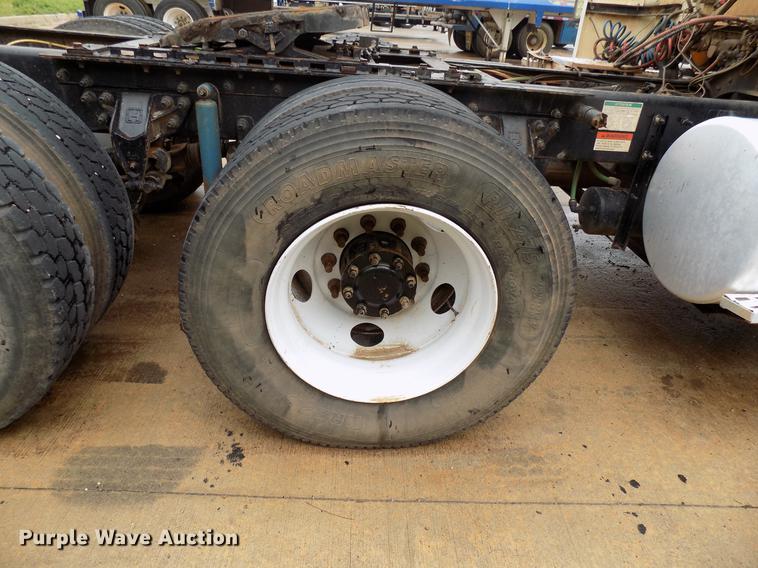 image for item DB9723 2003 Sterling A9500 semi truck