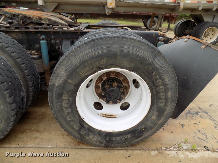 image for item DB9723 2003 Sterling A9500 semi truck