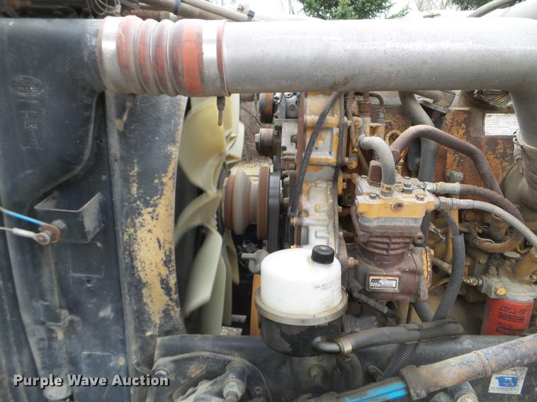 image for item DC4629 2005 Peterbilt 379 semi truck