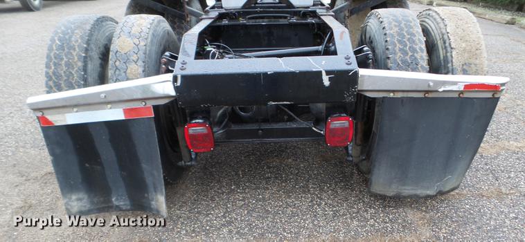 image for item DC4629 2005 Peterbilt 379 semi truck