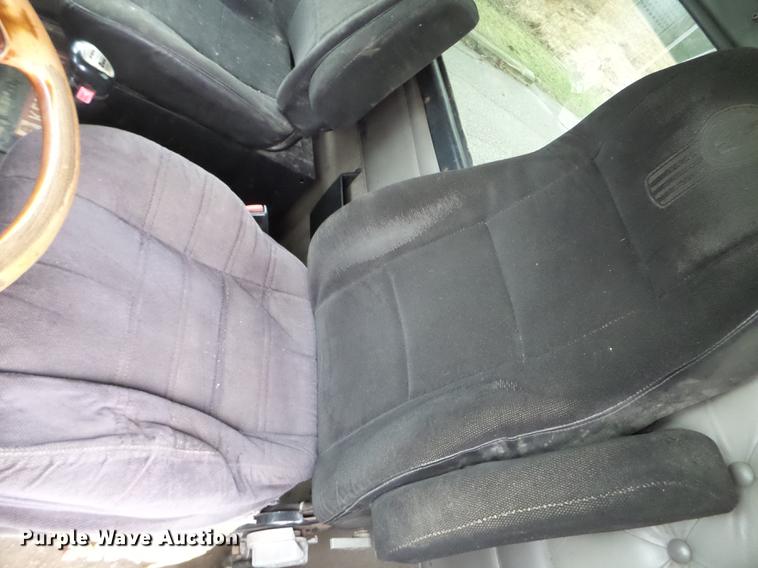 image for item DC4630 2003 Kenworth W900 semi truck