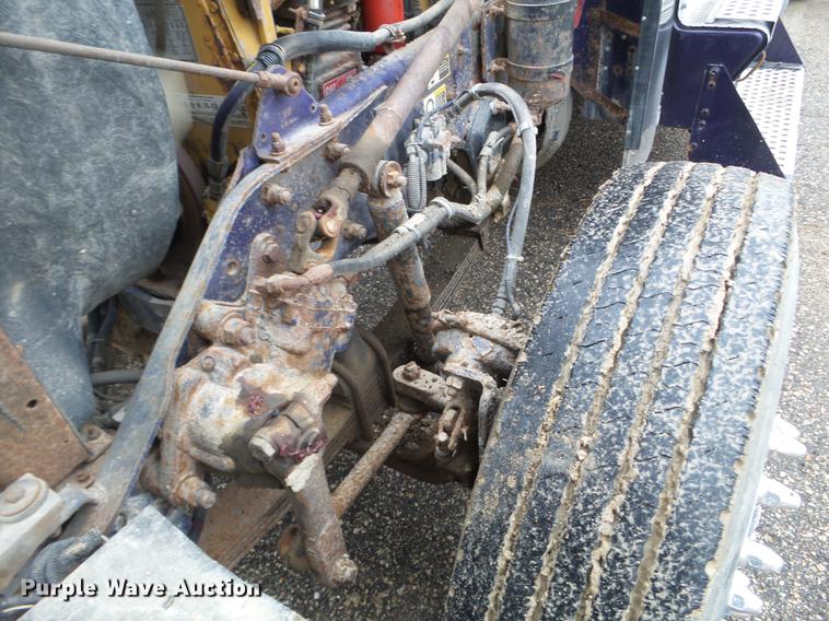 image for item DC4630 2003 Kenworth W900 semi truck