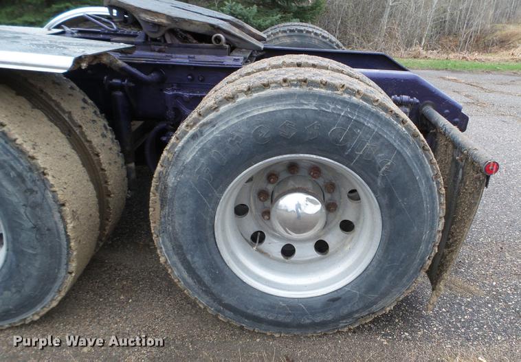 image for item DC4630 2003 Kenworth W900 semi truck