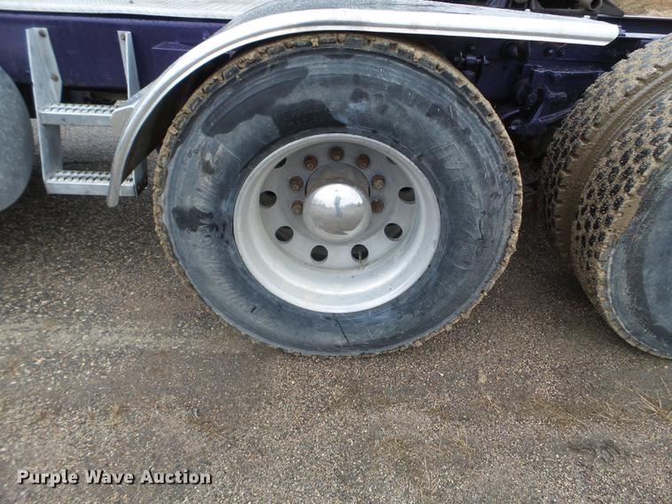 image for item DC4630 2003 Kenworth W900 semi truck