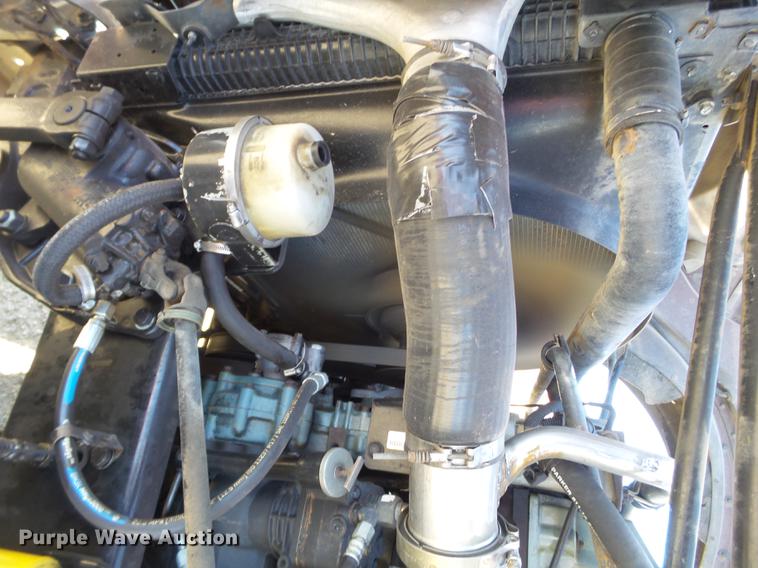 image for item DE1391 2005 Freightliner Coronado semi truck