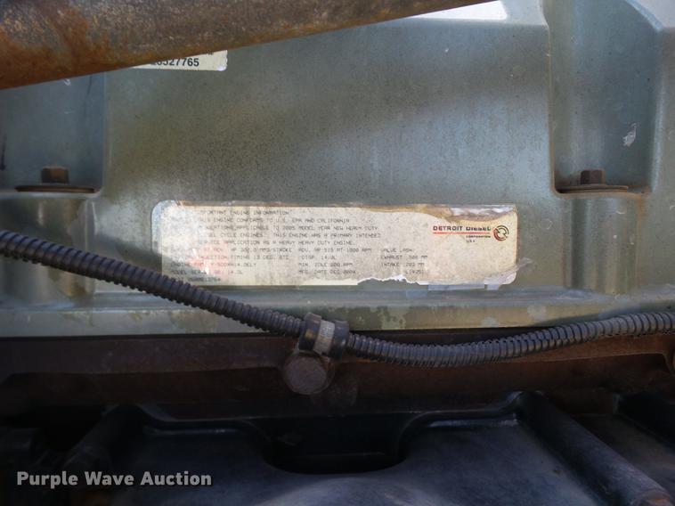 image for item DE1391 2005 Freightliner Coronado semi truck