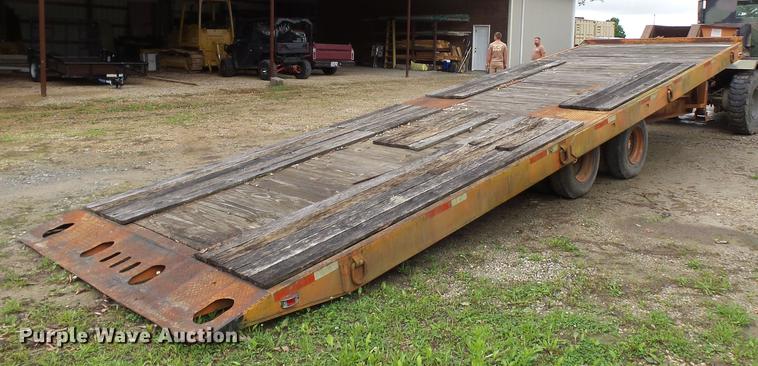 image for item DE7791 1986 Rogers tilt deck equipment trailer