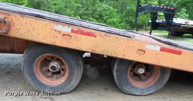 image for item DE7791 1986 Rogers tilt deck equipment trailer