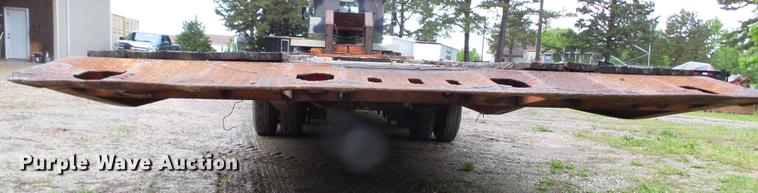 image for item DE7791 1986 Rogers tilt deck equipment trailer