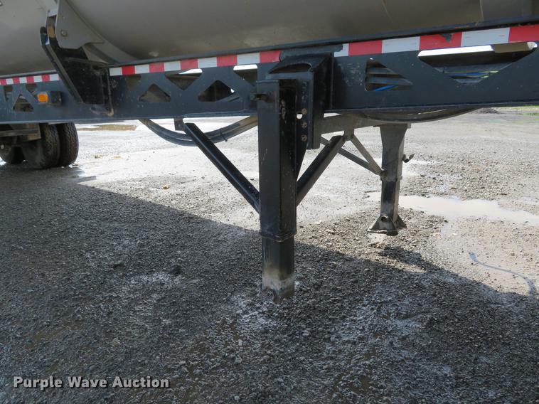 image for item DE8028 2011 Construction Trailer Specialist, Inc. SD-40-34 side dump trailer