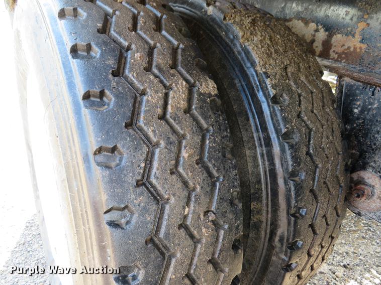 image for item DE8028 2011 Construction Trailer Specialist, Inc. SD-40-34 side dump trailer