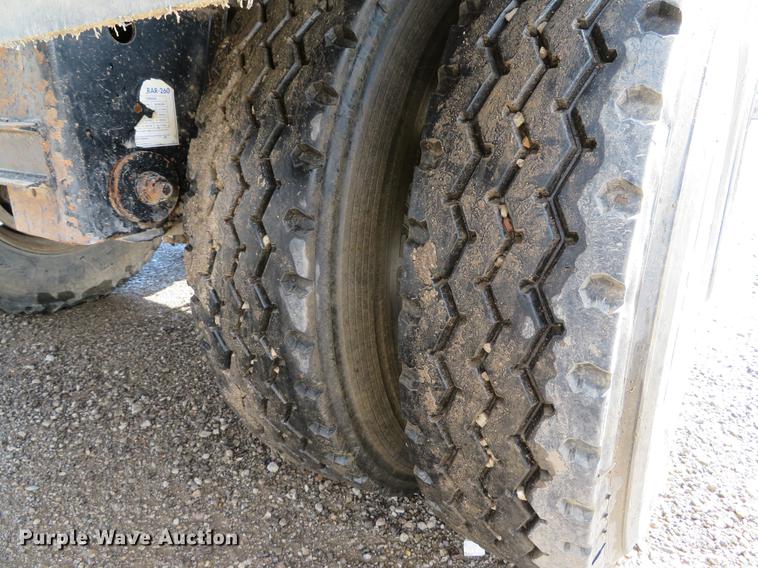 image for item DE8028 2011 Construction Trailer Specialist, Inc. SD-40-34 side dump trailer