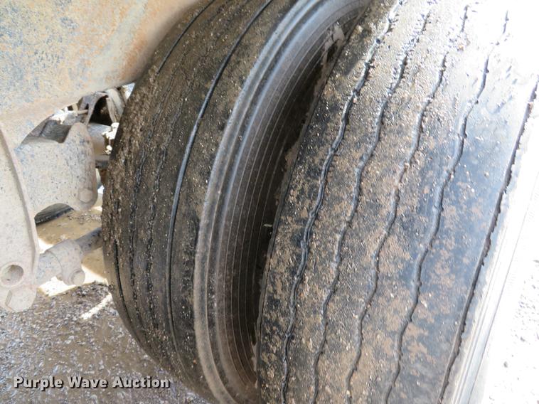 image for item DE8029 2008 Side Dump Industries DS39BCH1R2R11 side dump trailer