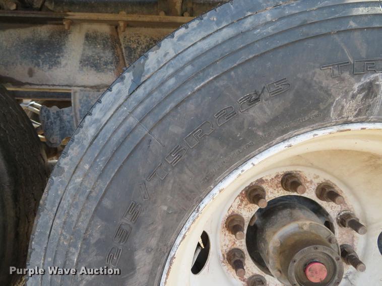 image for item DE8030 2007 Side Dump Industries DS39BCH1R2R11 side dump trailer