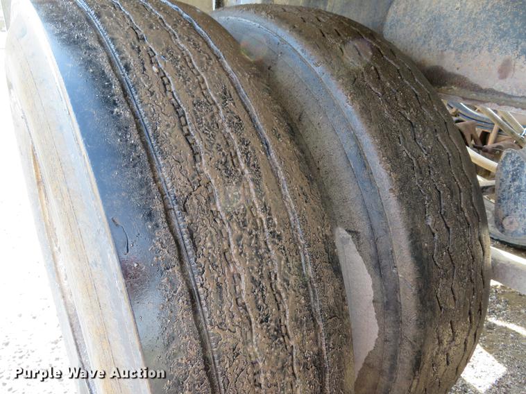 image for item DE8030 2007 Side Dump Industries DS39BCH1R2R11 side dump trailer