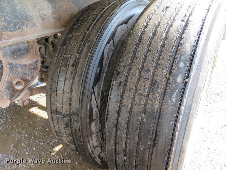 image for item DE8030 2007 Side Dump Industries DS39BCH1R2R11 side dump trailer