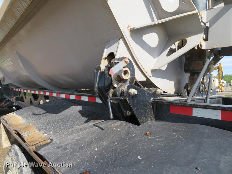 image for item DE8031 2011 Construction Trailer Specialist, Inc. SD-40-34 side dump trailer