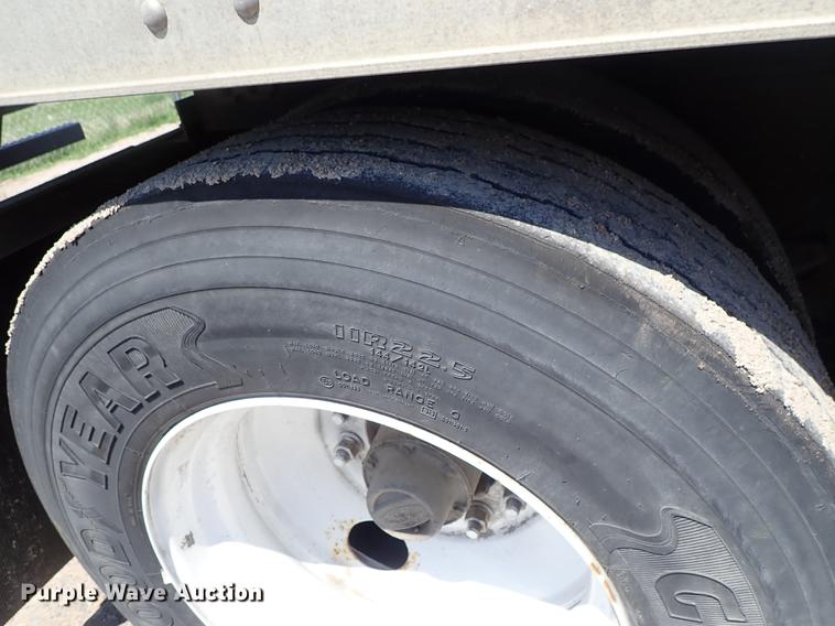 image for item DF1149 2006 Trailmobile dry van trailer