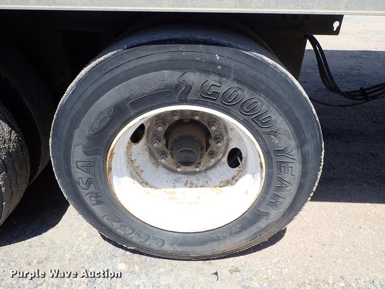 image for item DF1149 2006 Trailmobile dry van trailer