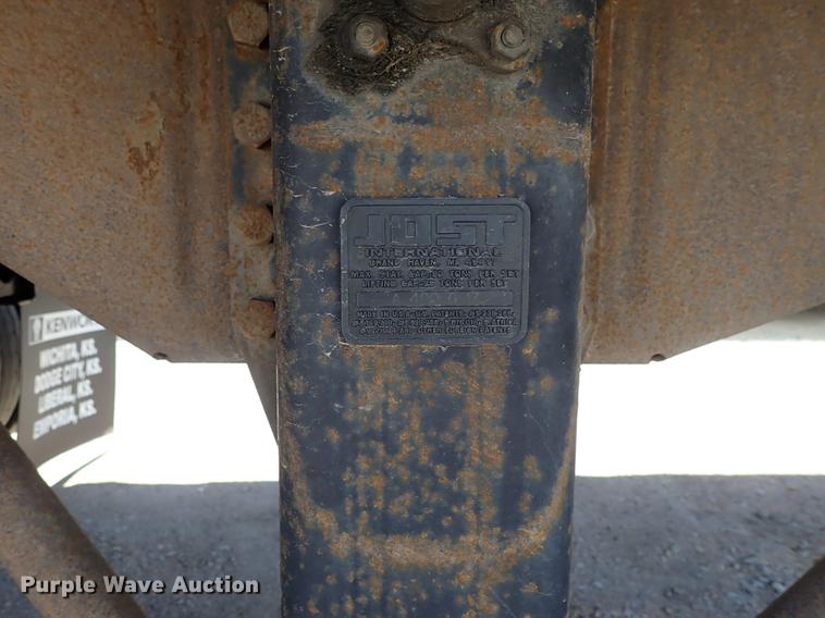 image for item DF1149 2006 Trailmobile dry van trailer