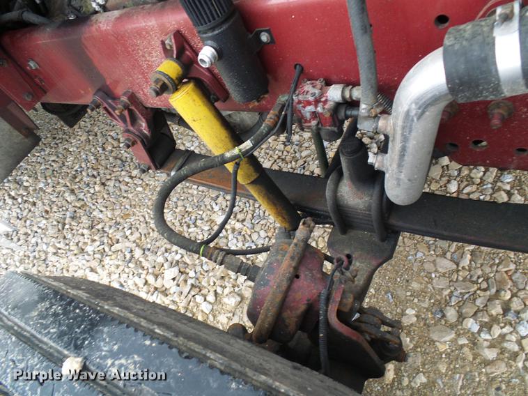 image for item DF7269 2000 Freightliner FLD semi truck