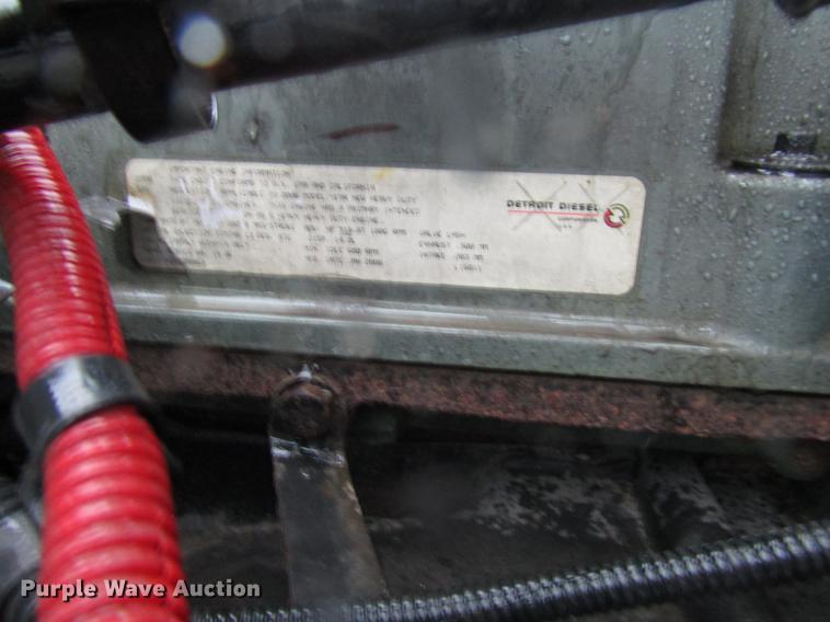 image for item DF7999 2007 Freightliner Columbia semi truck