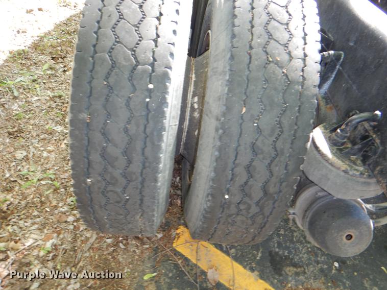 image for item DG1015 2006 Kenworth T600 Paccar semi truck