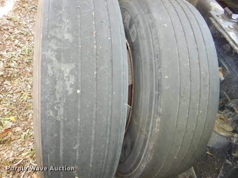 image for item DG1015 2006 Kenworth T600 Paccar semi truck