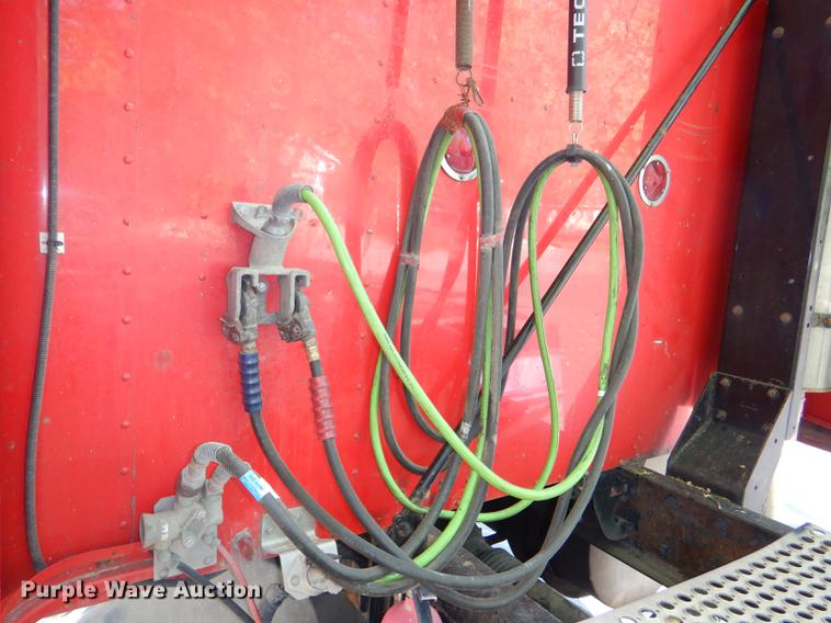 image for item DG1015 2006 Kenworth T600 Paccar semi truck