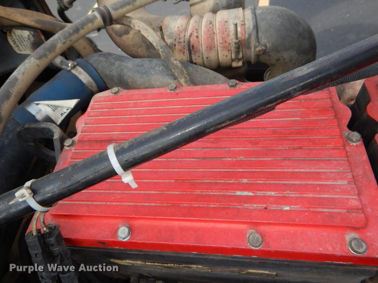 image for item DG1048 1999 Freightliner FLD semi truck