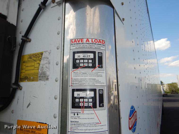 image for item DG1049 2006 Utility 3000R refrigerated van trailer