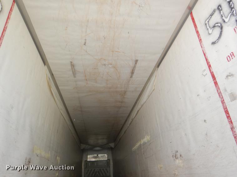 image for item DG1049 2006 Utility 3000R refrigerated van trailer