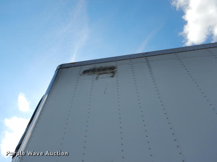 image for item DG1049 2006 Utility 3000R refrigerated van trailer